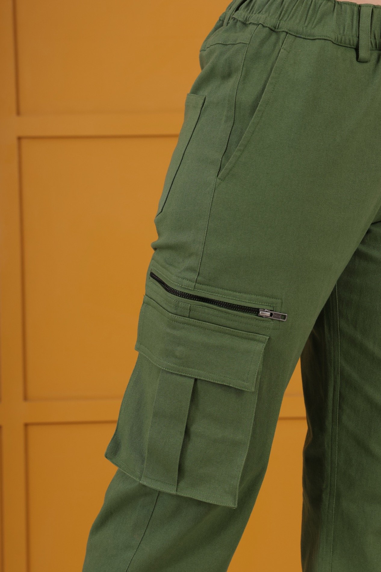 Essential Cargo Pants Women – Relaxed Fit – Olive Green