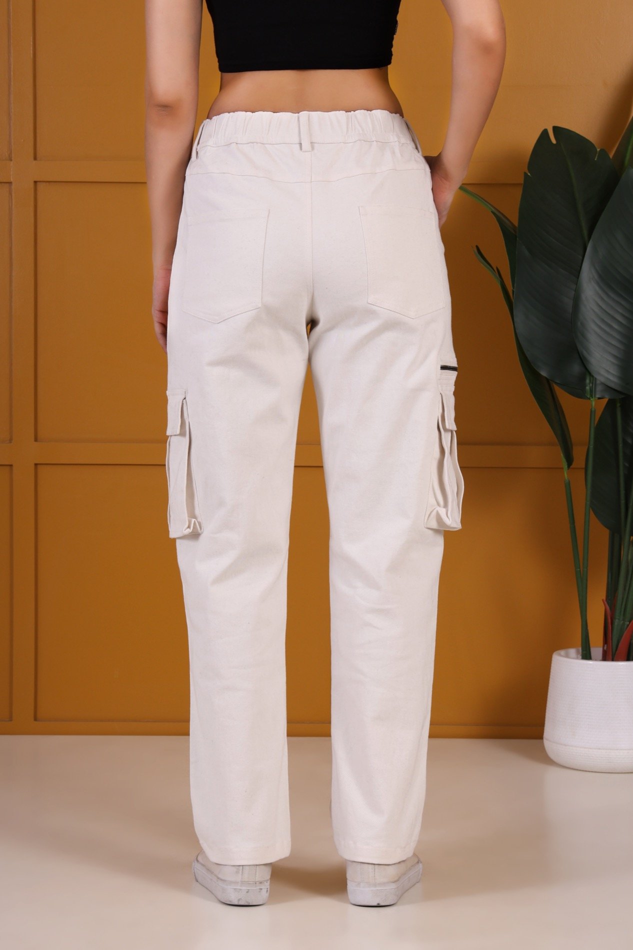 Essential Cargo Pants Women – Relaxed Fit – Stone White